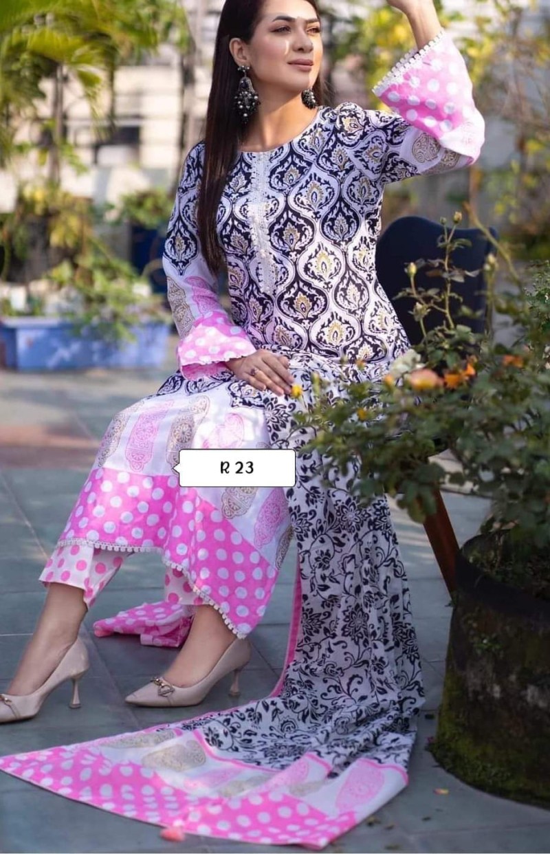 আকর্ষণীয় ডিজাইনে কটন থ্রি পিস